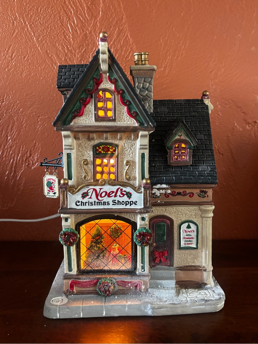 2016 Lemax Retired Noels Christmas Shoppe